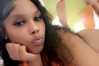 Ur favorite thick and mesmerizing lightbright goddess😝 New&Young ❤ - Image 6